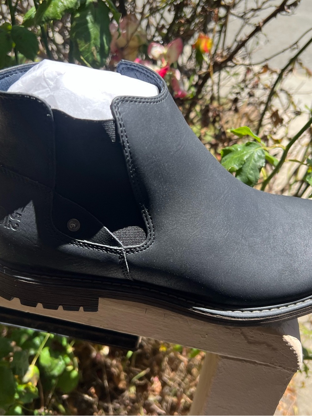 Men's Black Slip-On Chelsea Boot